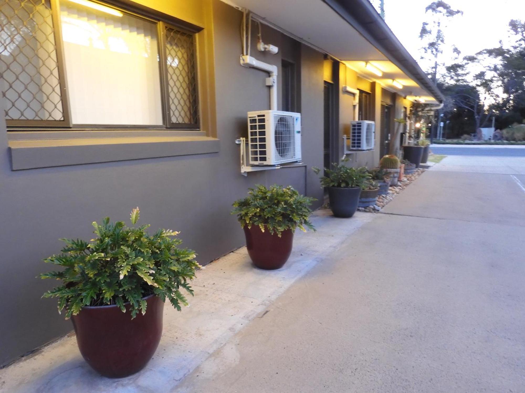 Dalby Parkview Motel Exterior photo